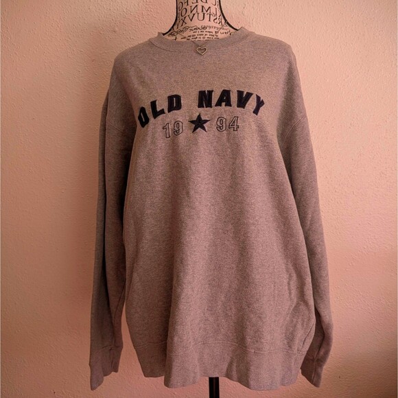 Old Navy Y2k Grey Oversized Athletic Crewneck Sweatshirt - Picture 2 of 4